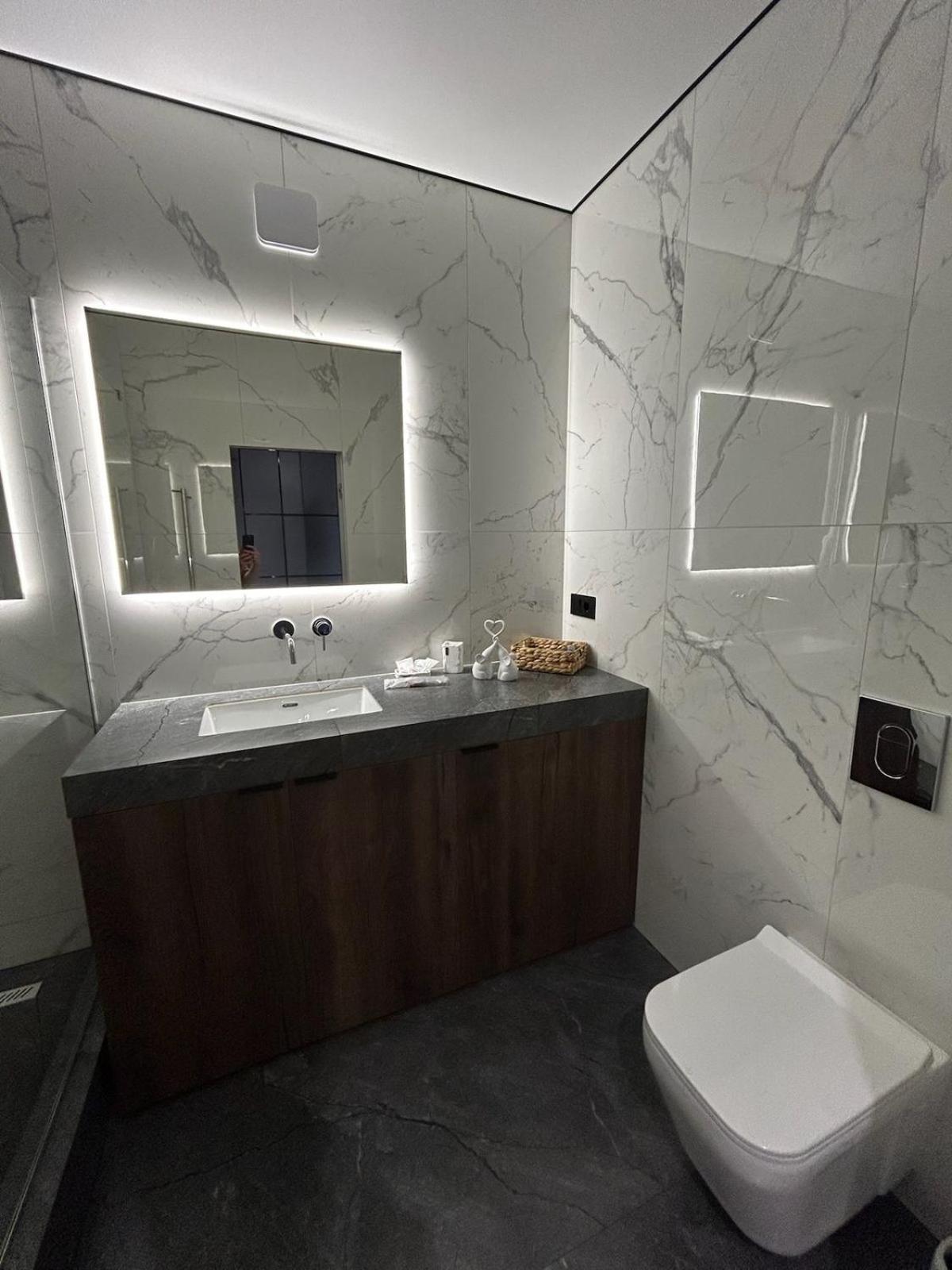Apartment в центрі на шевченка *